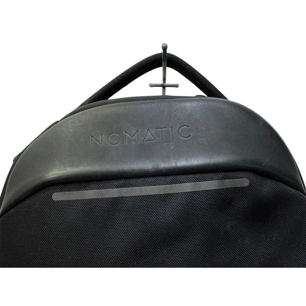 Nomatic Navigator Sling 6L Black Crossbody Bag RFID Safe Water Resistant Travel